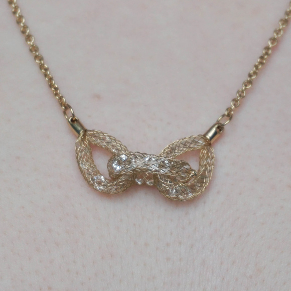 GOLD 3 chain linked pendant necklace